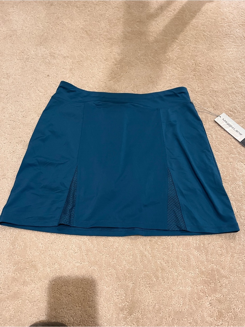 Maggie Lane Golf Town Limited Pull-on Mesh Insert Skort Blue/Multi Size M NWT